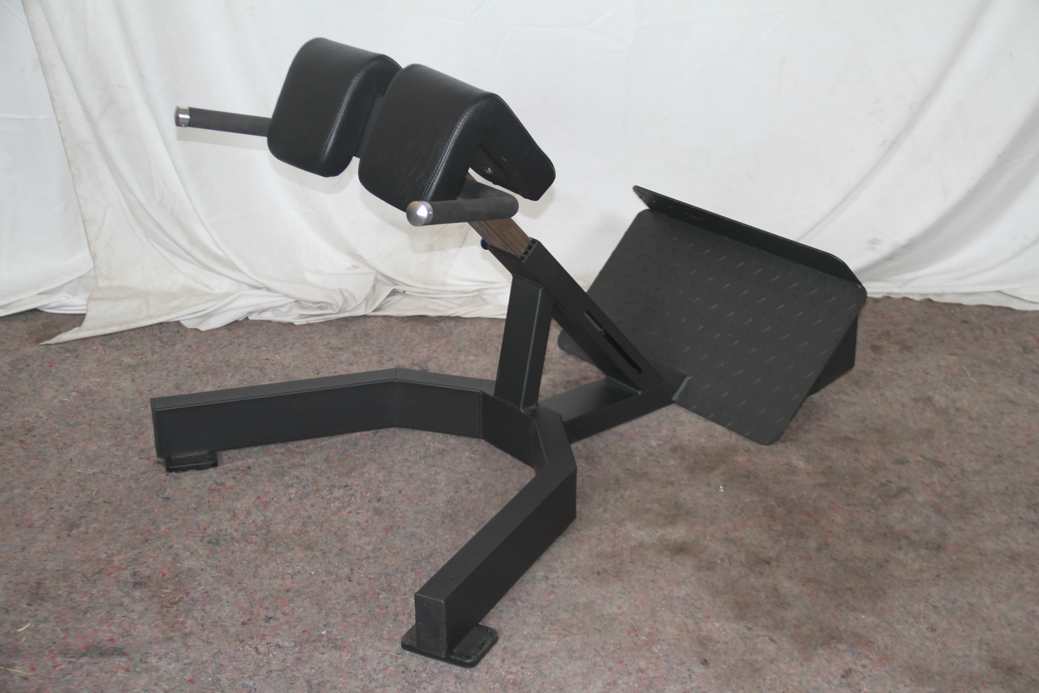 Ławka do ćwiczeń pleców typu R – Home Gym Leg Extension Machine recenzja i cena